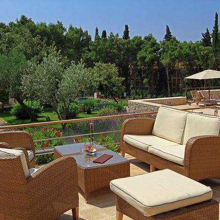 Aminess Vival Casa Velaris Hotel Supetar Buitenkant foto