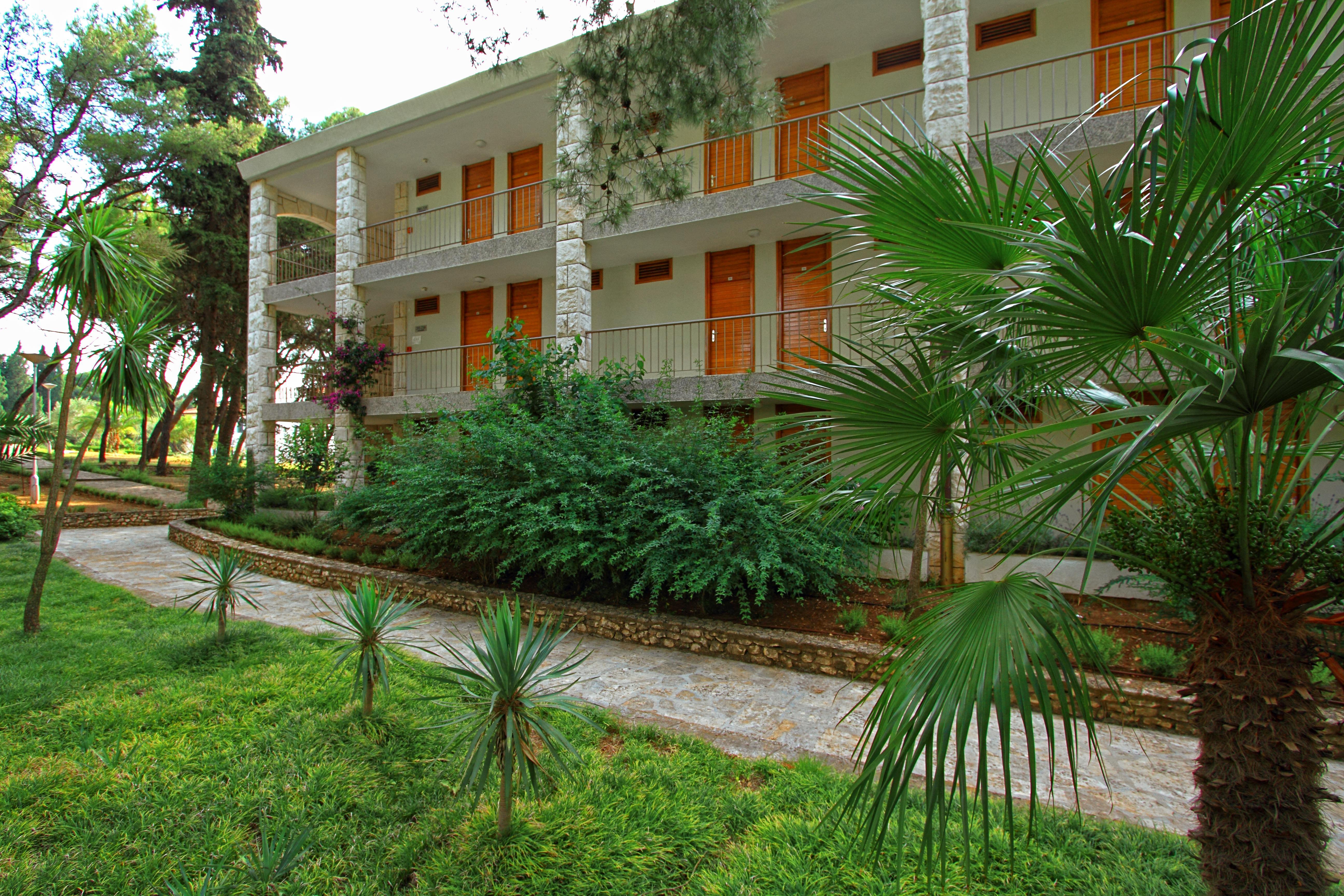 Aminess Vival Casa Velaris Hotel Supetar Buitenkant foto